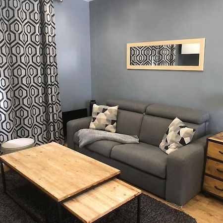 Cosy 3 Pieces En Face De La Gare Apartamento Rambouillet Exterior foto